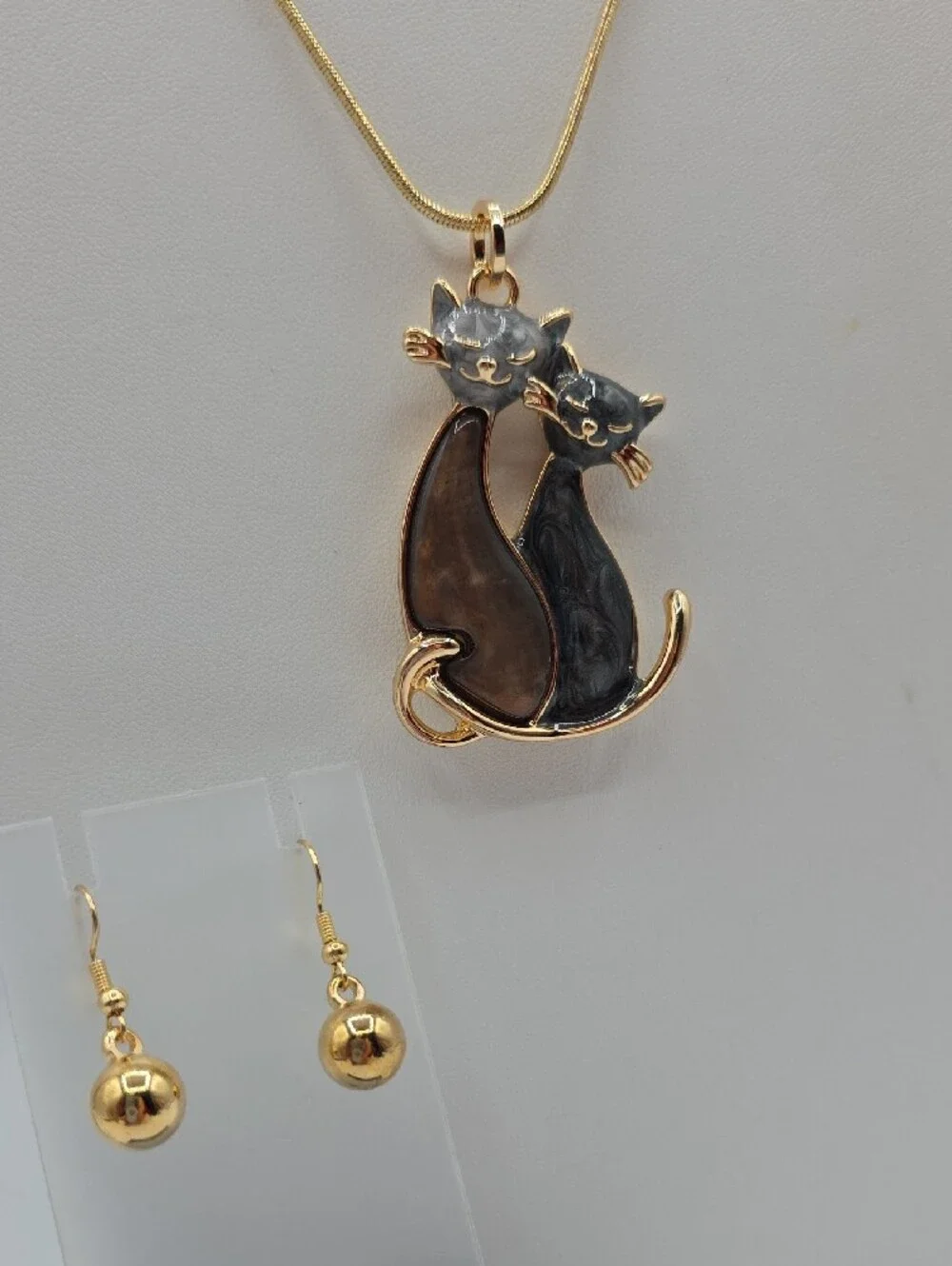 Dual Cat Pendant Necklace with Brown & Black Enamel Cats And Golden Earrings